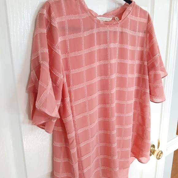 Soft Surroundings Rose Pink Tenerife Button Back Flutter Sleeve Blouse Medium - Picture 3 of 7